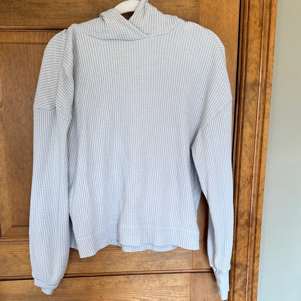 GAP Gray Waffle Knit Hoodie - Medium - Picture 1 of 4